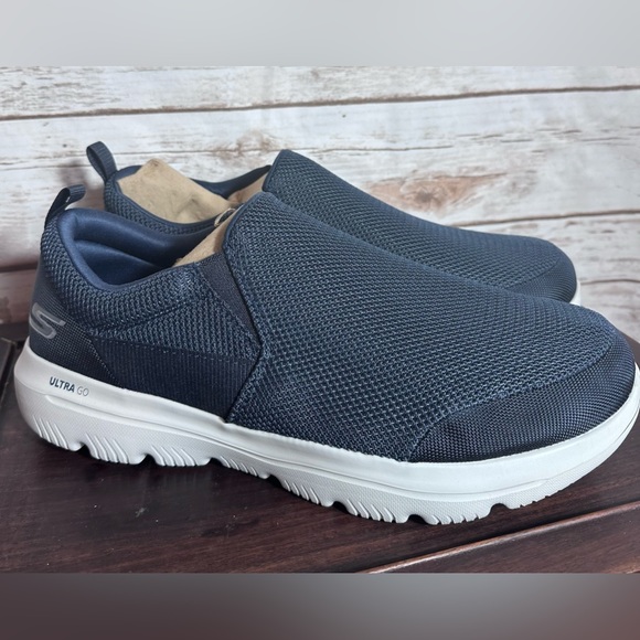 Skechers Other - New Men’s Skechers Navy Size 13 Air Cooled Goga Mat Wide Fit